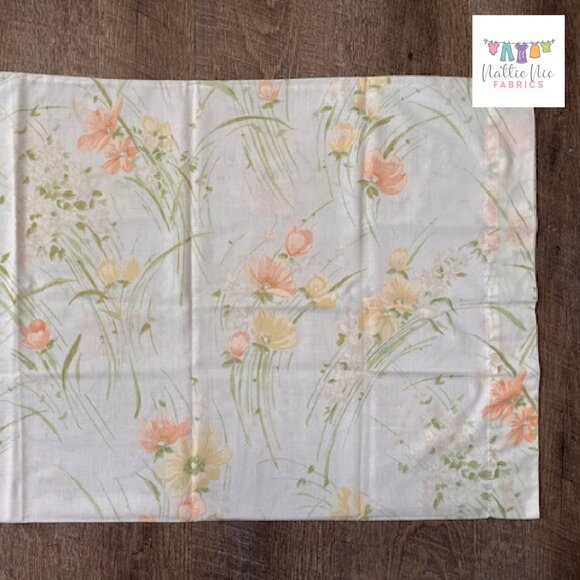 2 Vintage Standard Size pillowcases, yellow and orange floral, Stateprint - Picture 4 of 4